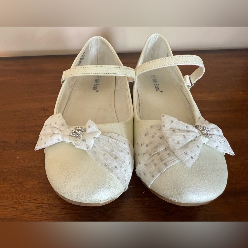 Jelly Beans Cream Kids Dress Shoes with Bow Size 4